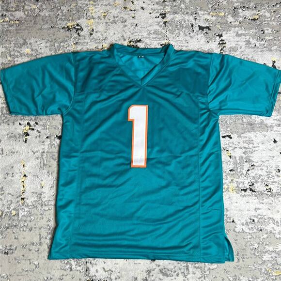 Autographed  Tua Tagovailoa Miami Dolphins Jersey - Picture 4 of 4